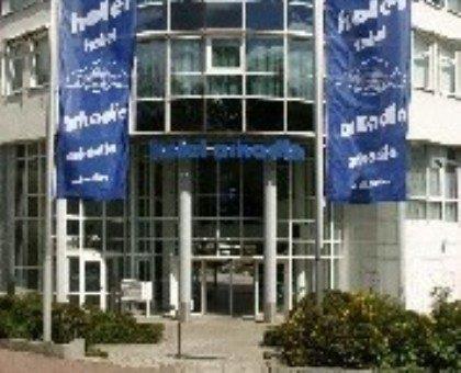 Hotel Arkadia Friedrichsdorf Exterior photo